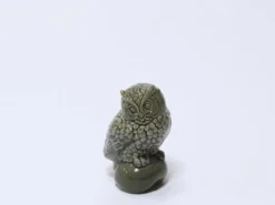 BUHO PORCELANA 14CM VERDE