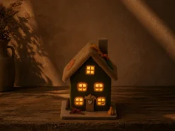 CASA LED FIELTRO OTOÑO 15X9X21 VERDE