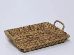 CESTA RECTANGULAR CON ASAS PAJA 42X32X11CM