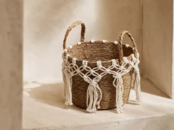 CESTO NATURAL CON MACRAME BLANCO