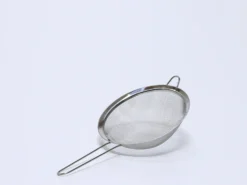 COLADOR ACERO SOPORTE 16CM