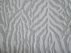 COLCHA ZEBRA GRIS