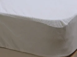 CUBRE COLCHON RIZO IMPERMEABLE