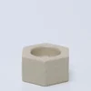 PORTAVELAS HEXAGONAL BEIGE Ø7X4CM