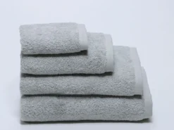 TOALLA BASIC GRIS CLARO